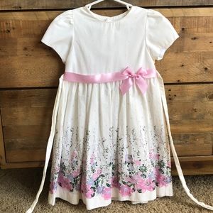 Toddler girls dress, size 4T